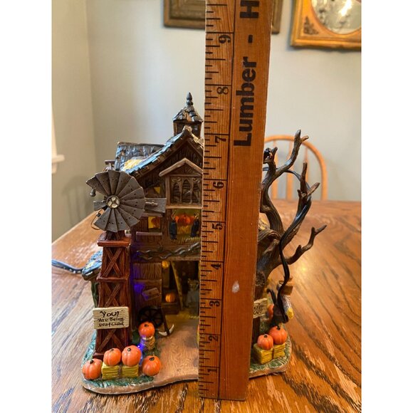 Lemax Spooky Town Collection "Creepy Barn" Lighted Halloween Building With Pumpk - Picture 6 of 7
